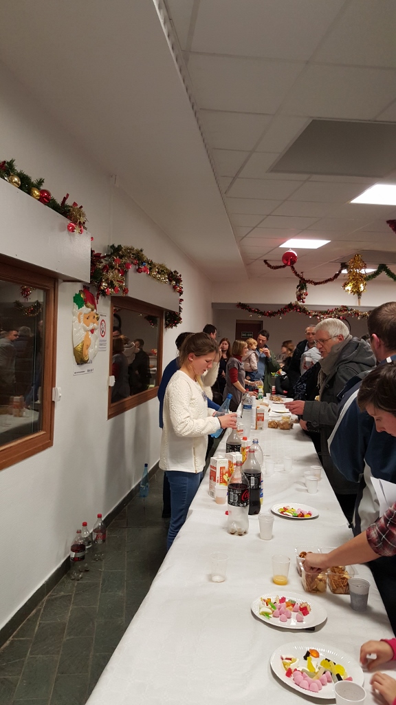 20151215_203551 (576x1024)