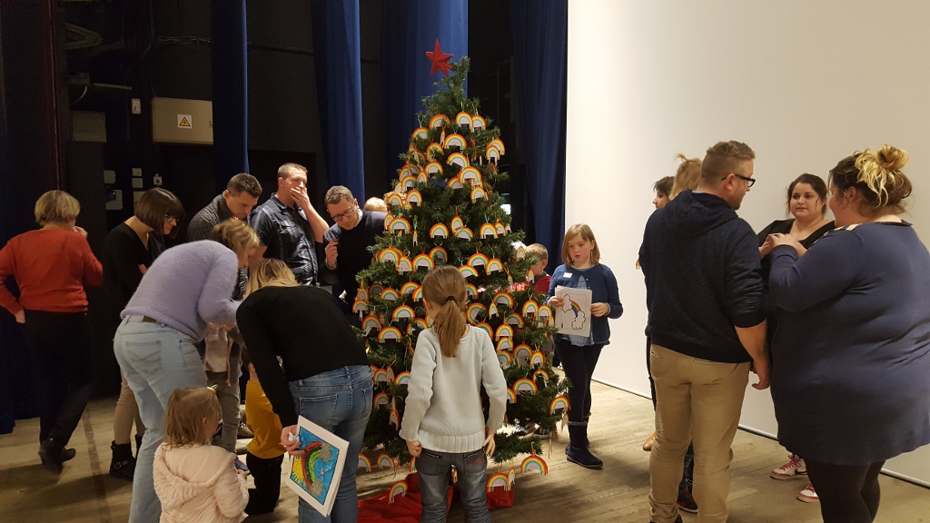 20171208_202723 (1024x576)